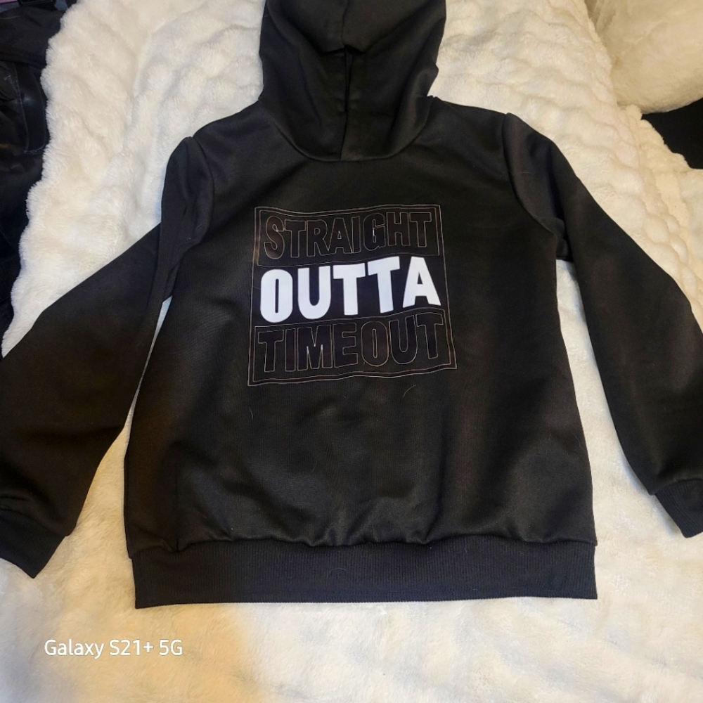 Straight OTTA Timeout Hoodie. Youth 7-8